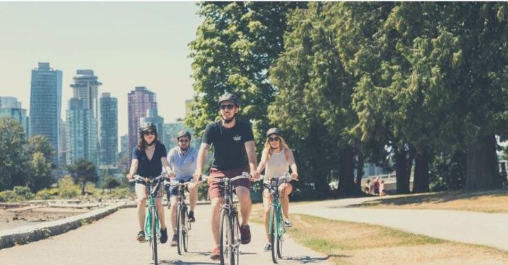 Cycle around Stanley Park