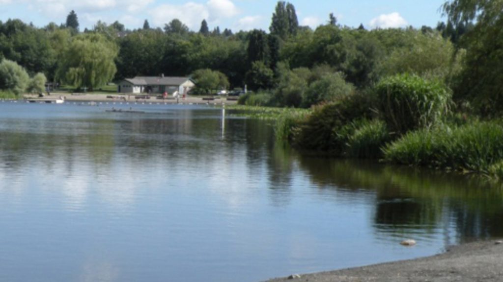 John Hendry (Trout Lake) Park
