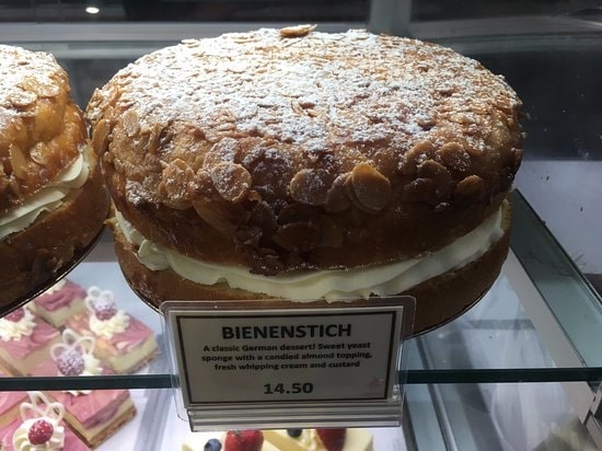 Bienenstich