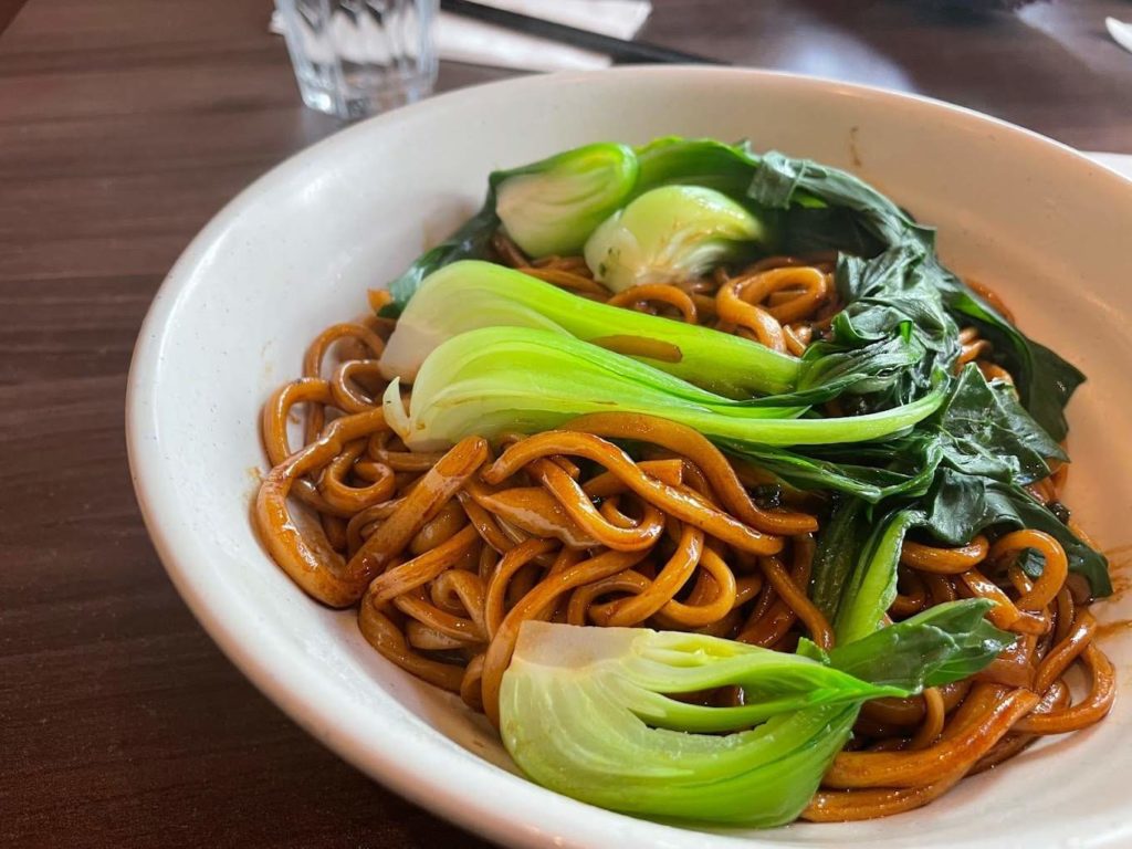 Green onion oil noodle