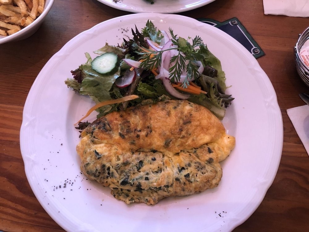 Spinach and Crab Omelette