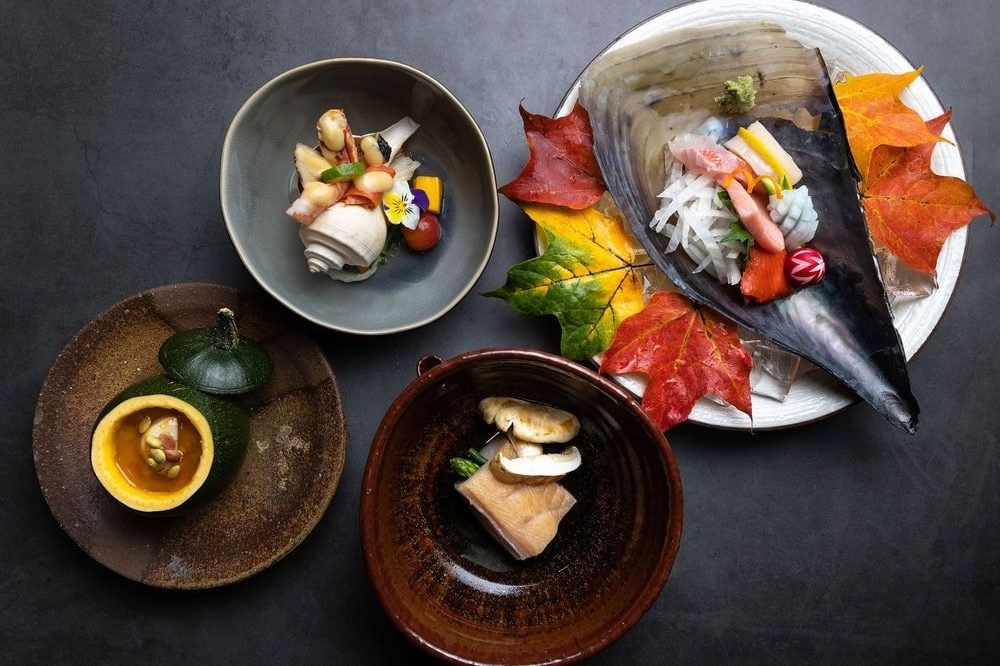 Tojo's Restaurant