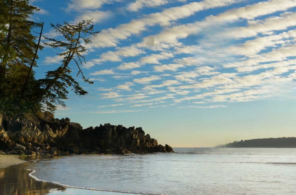 Tonquin Beach