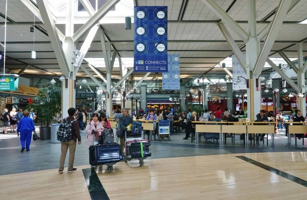 Are all airports with codes starting with ‘Y’ located in Canada